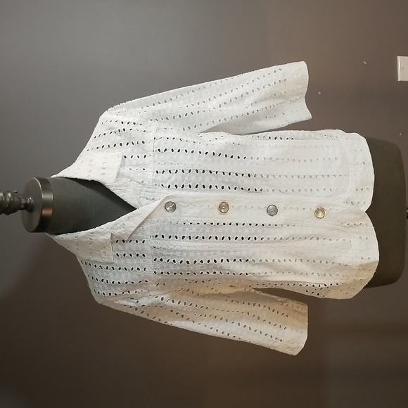 Allison Daley Jackets & Blazers - Allison Daley white eyelet jacket womens size 10  - 100% cotton
